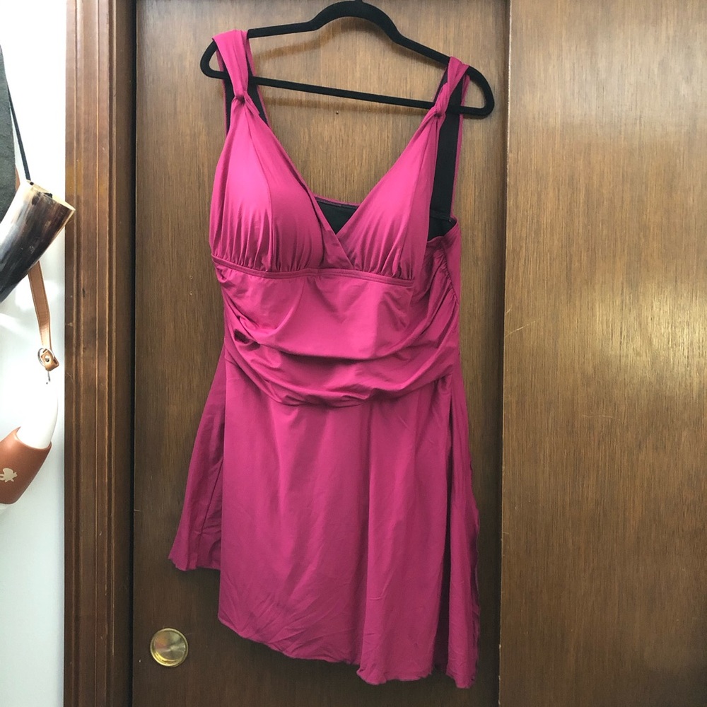 Magisculpt Swim dress/suit Plus Size 24